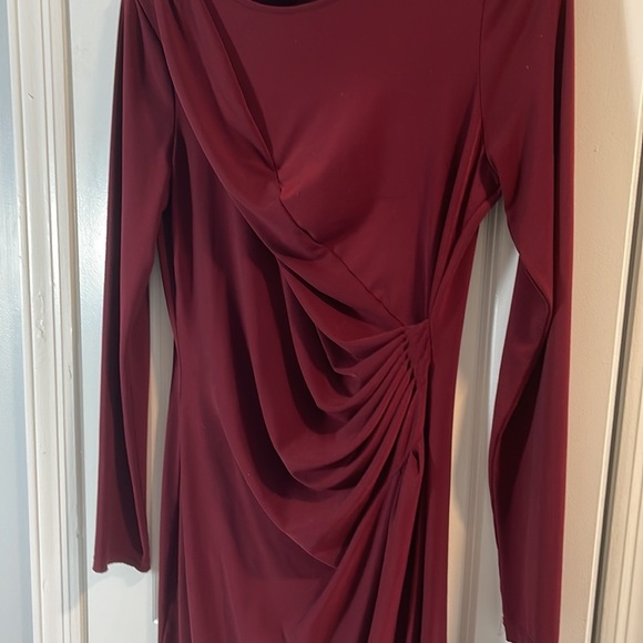 Simply Vera Wang women’s dress - Picture 2 of 6